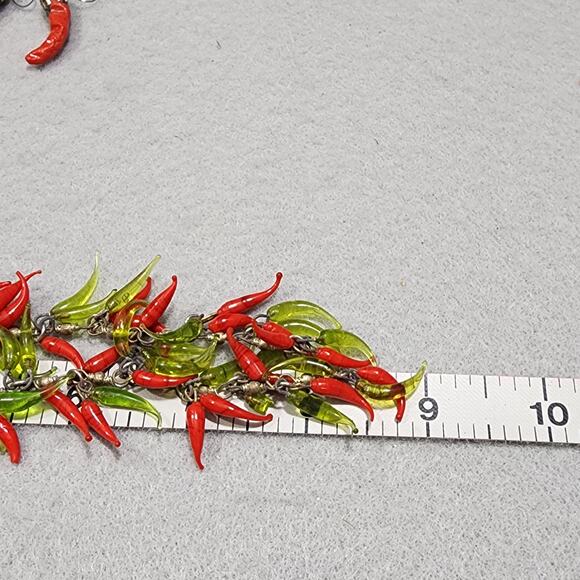 Red & Green Handblown Glass Hot Cayenne Chili Peppers Necklace & Earring Set Vtg - Picture 7 of 8